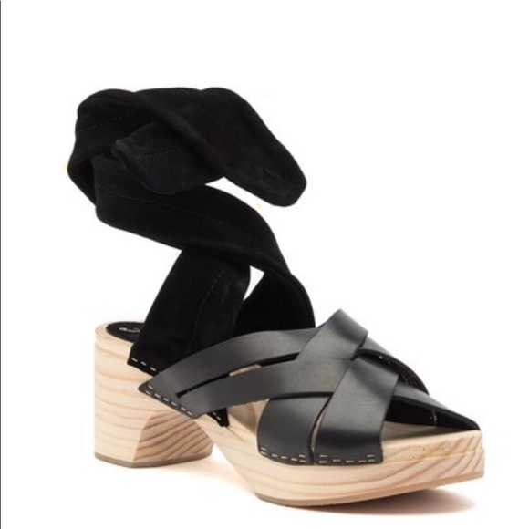 Free People Shoes - 🆕 Free People Emmy Wrapped Wedge Sandal Black